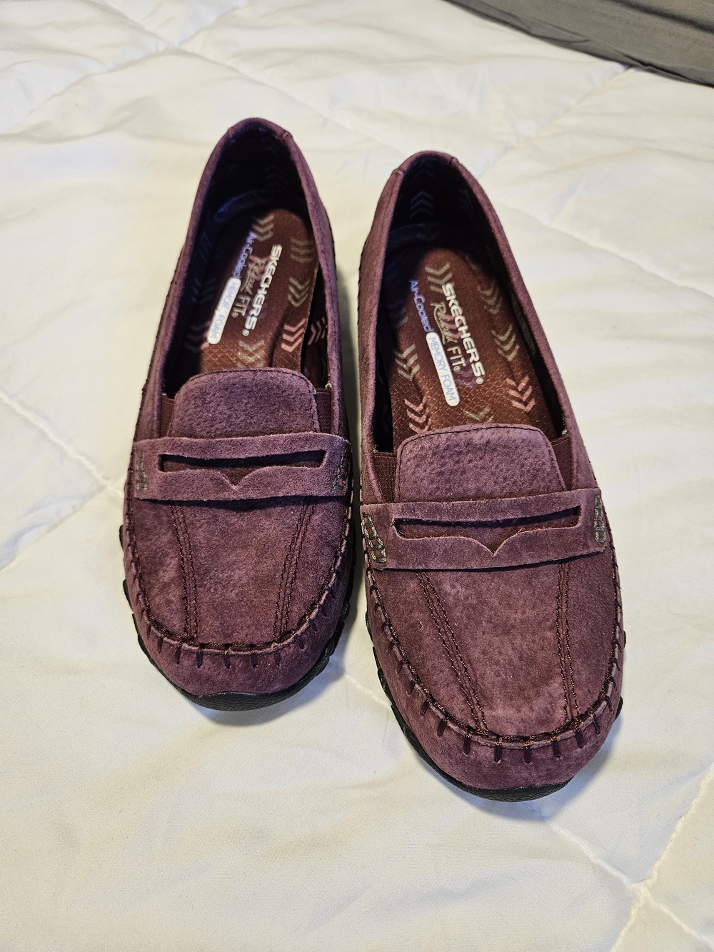 Skechers NWOT Suede Penny Loafers in Plum Size 8